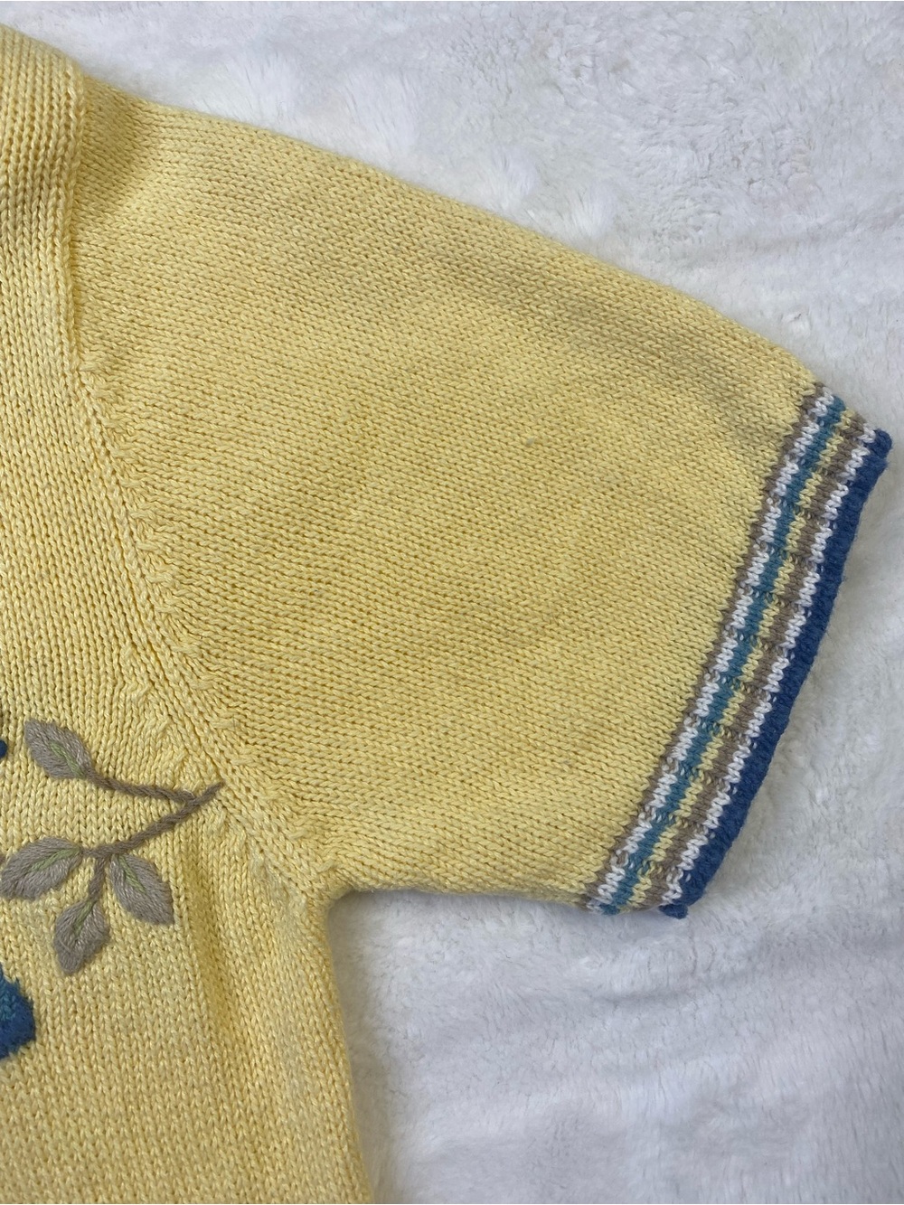 Vintage Christopher & Banks Pale Yellow Knit Sweater with Blue Trim - Picture 5 of 9
